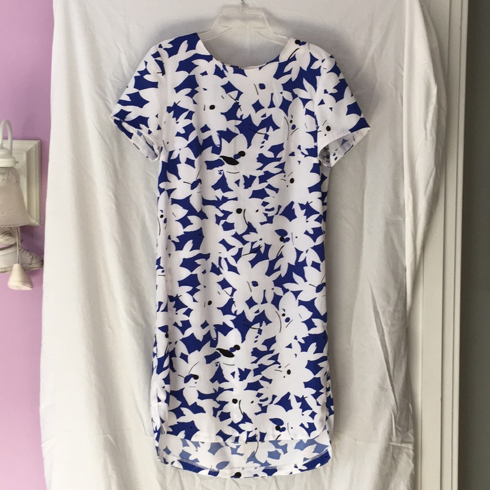 Black blue and white flower H&M dress
